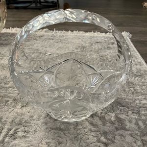 Crystal basket